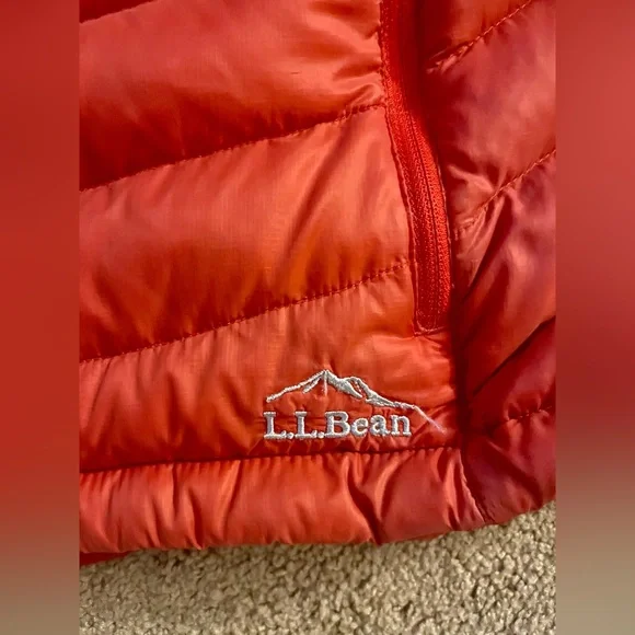 L.L. Bean Ultralight 850 DownTek Puffer Jacket – Women’s Salmon Pink 90% Down - Picture 2 of 12